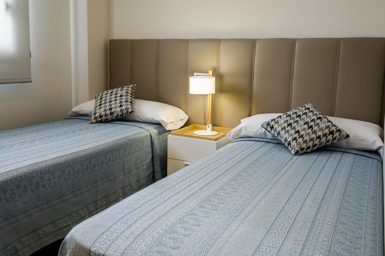Suites Castellon 卡斯特利翁-德拉普拉纳 外观 照片