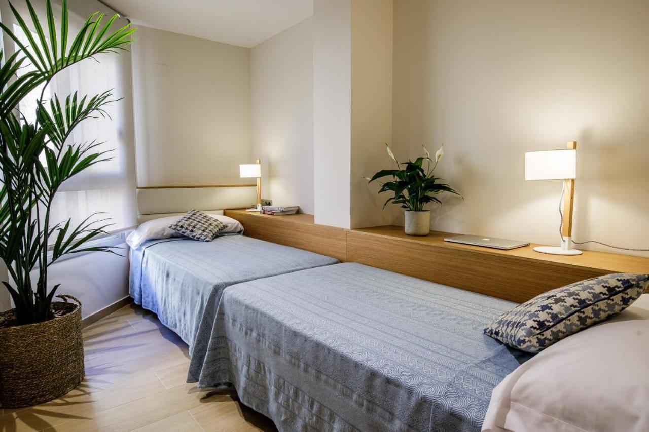 Suites Castellon 卡斯特利翁-德拉普拉纳 外观 照片