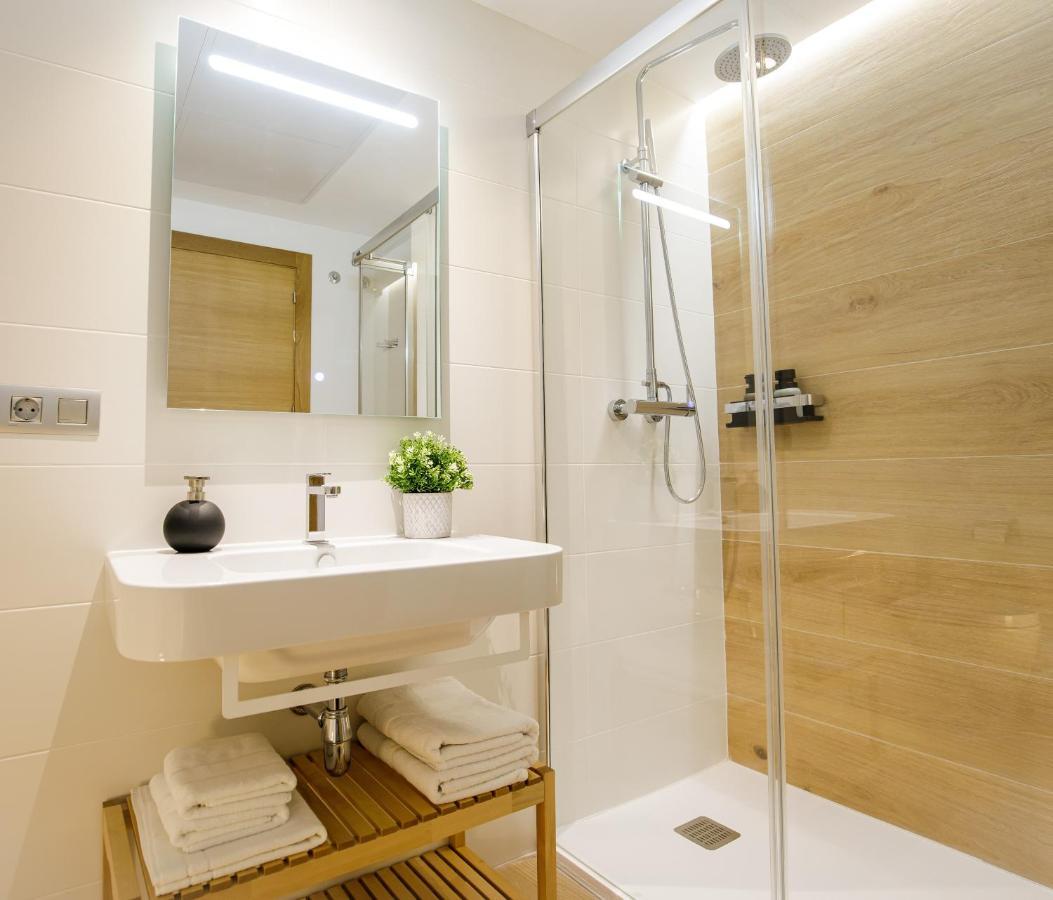Suites Castellon 卡斯特利翁-德拉普拉纳 外观 照片