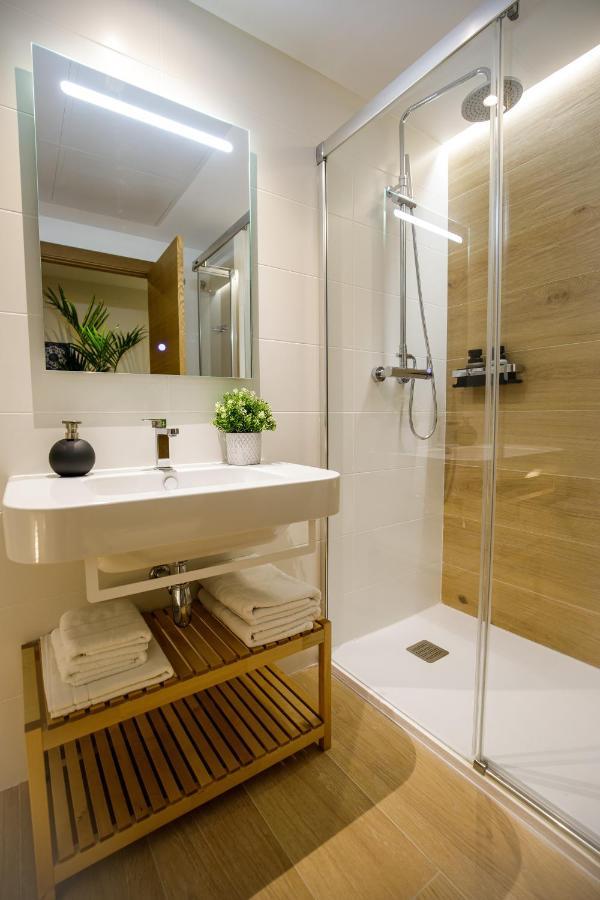 Suites Castellon 卡斯特利翁-德拉普拉纳 外观 照片